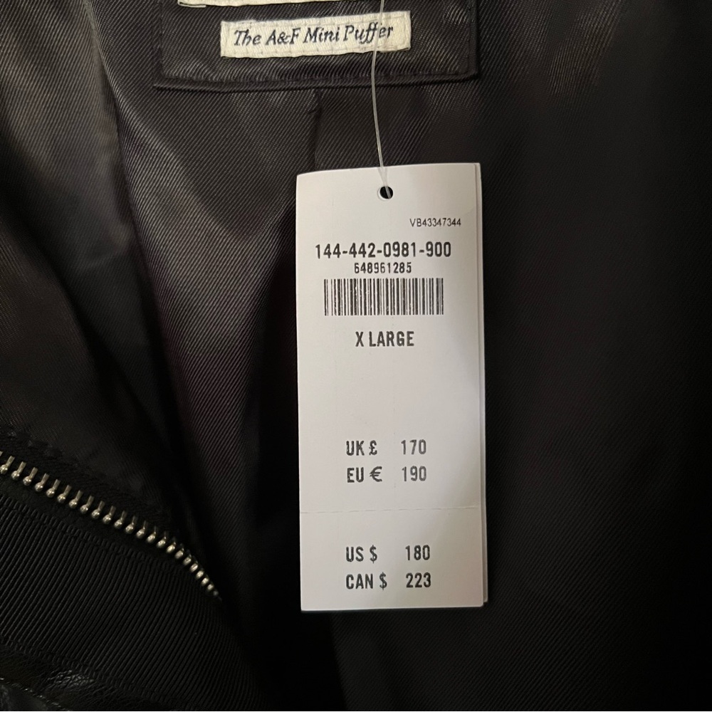 🖤🖤 NWT Abercrombie & Fitch Vegan Leather Mini Puffer Jacket in Black – Size XL - Picture 7 of 11